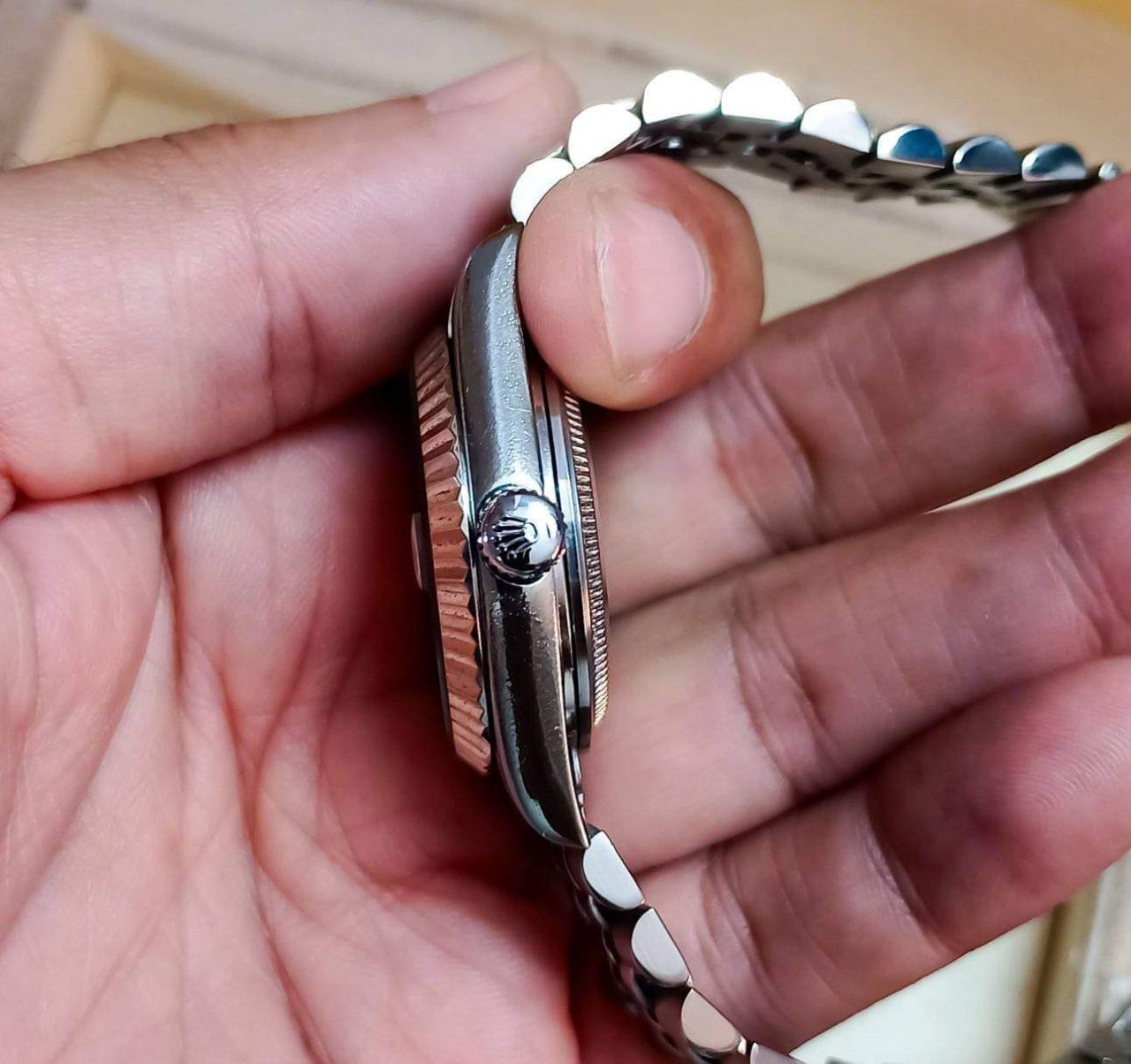 ROLEX OYSTER-PERPETUAL DATE-JUST